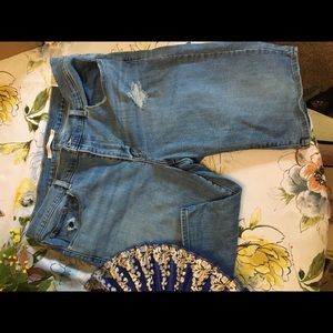 Distressed shorts great loved condition wore once